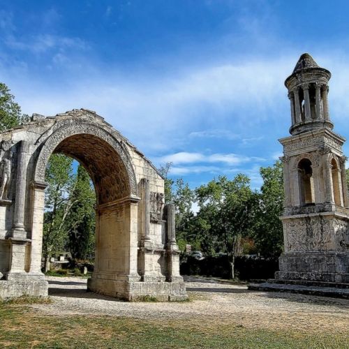 Saint-Rémy-de-Provence: un destino auténtico en los Alpilles